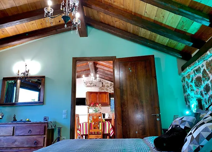 Prázdninový dům Ermones Emerald *