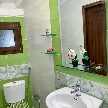 Ermones Emerald *
