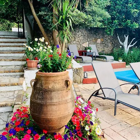 Holiday home Ermones Emerald Vatos