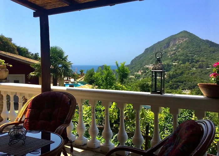 Сasa de vacaciones Ermones Emerald Vátos