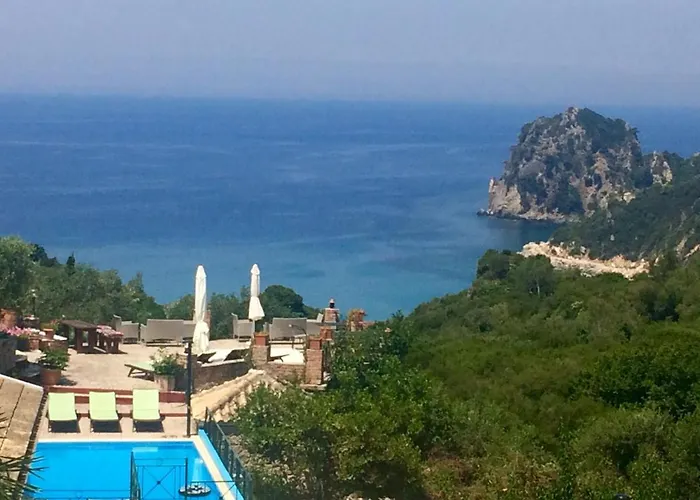 Ermones Emerald 펜션 Vátos